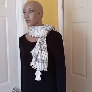 NWT 46" square black and white shawl wrap scarf from India tassels